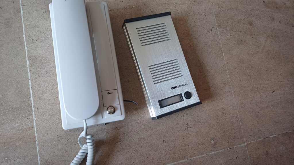 Interphone résidentiel 2 fils
