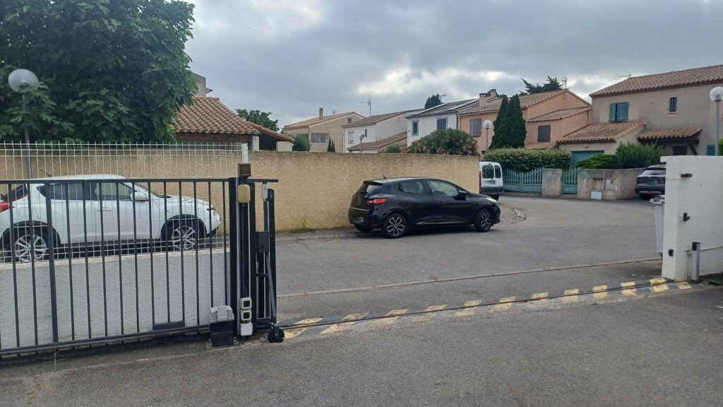 Barre palpeuse de portail