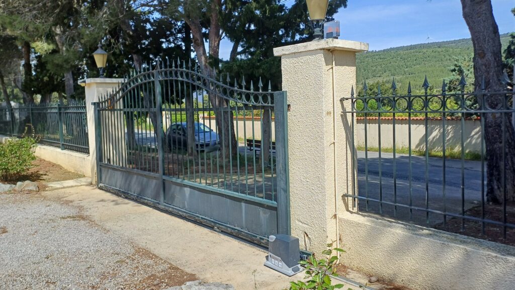 Dépannage d'un portail coulissant