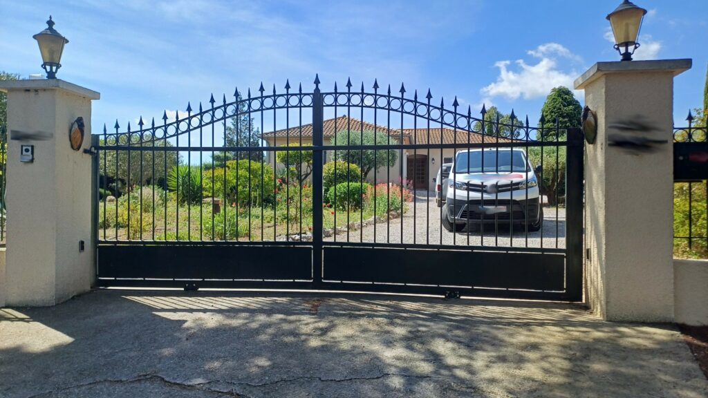 Dépannage d'un portail coulissant