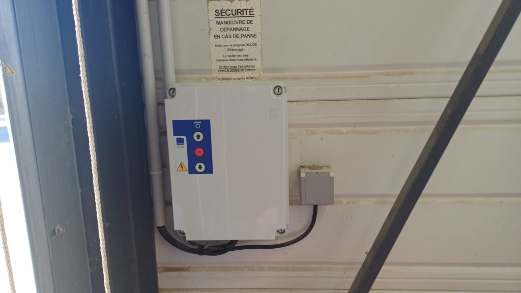 Centrale électronique de portail