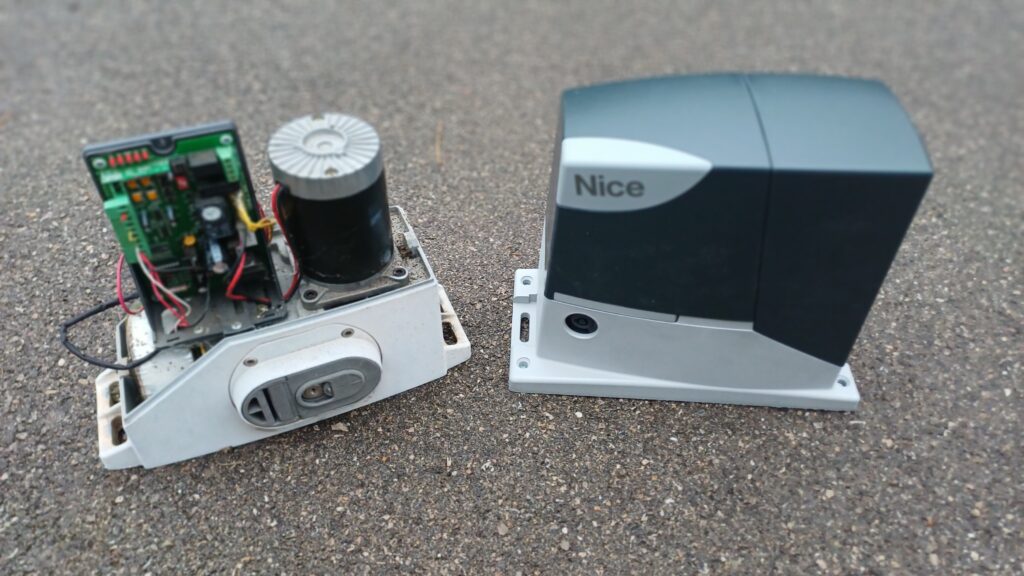 Moteur de portail coulissant