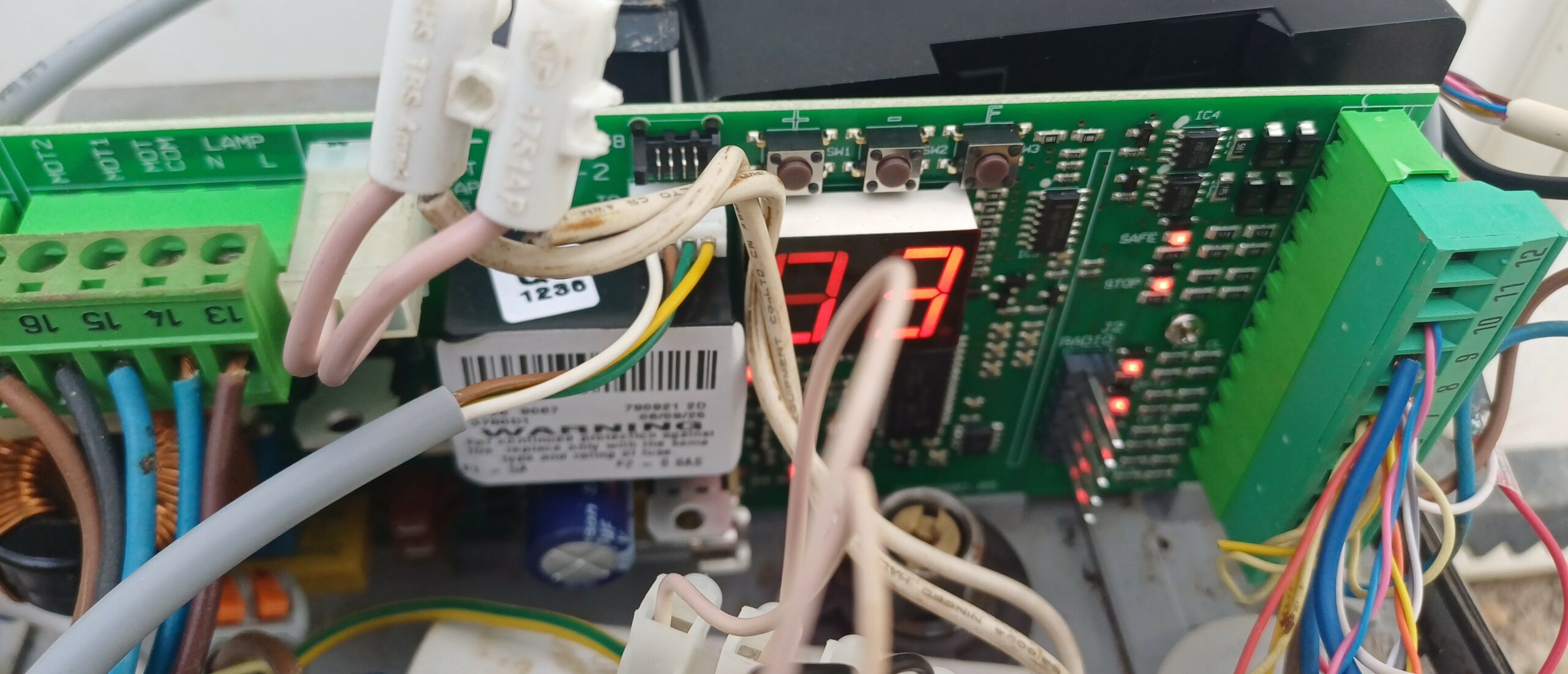 Carte électronique de commande