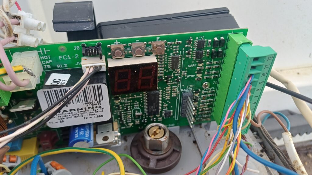 Carte électronique de commande