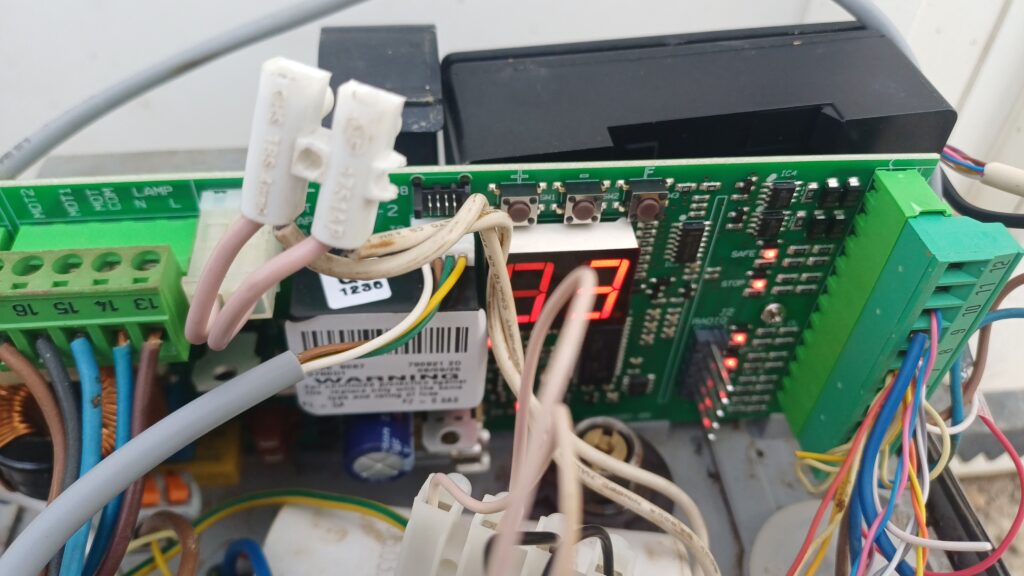 Carte électronique de commande