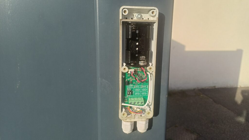 Portail bloqué ouvert