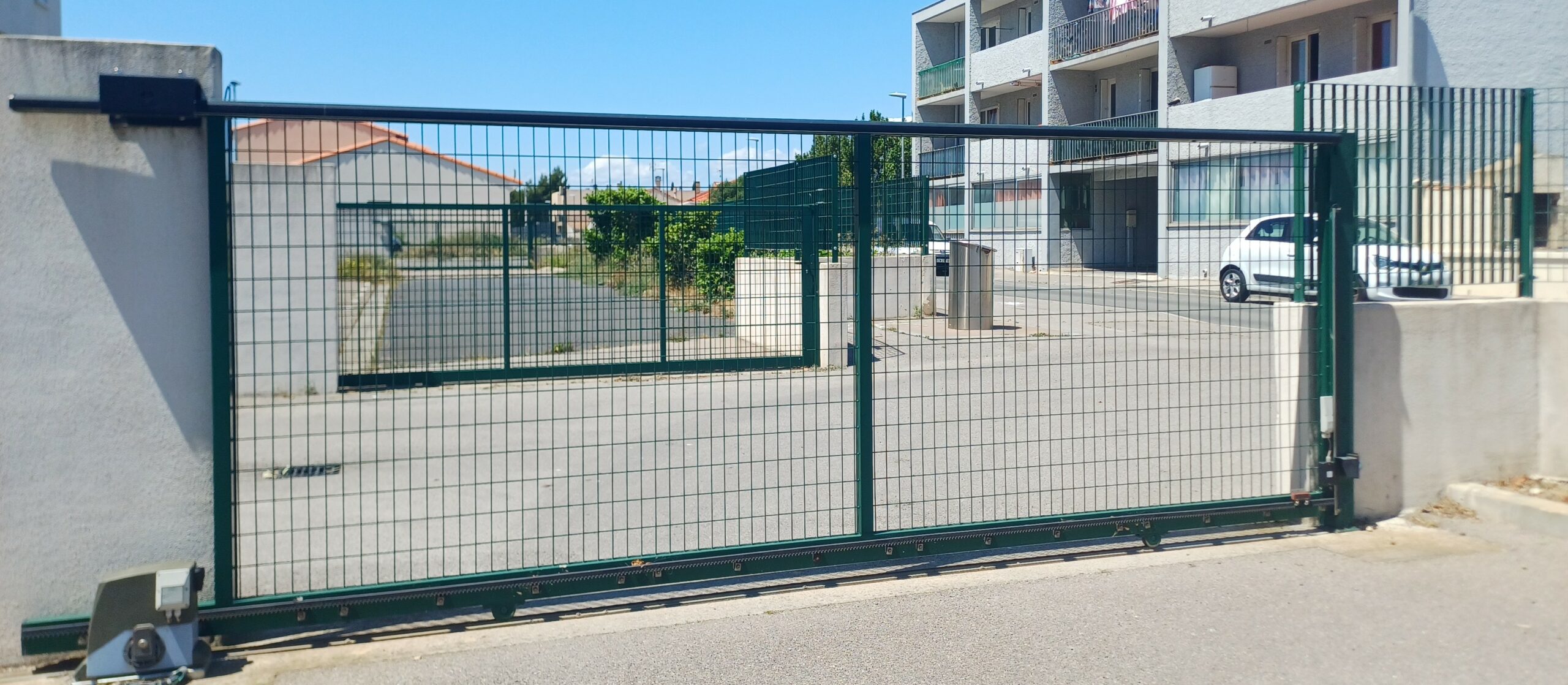 Portail de résidence en panne