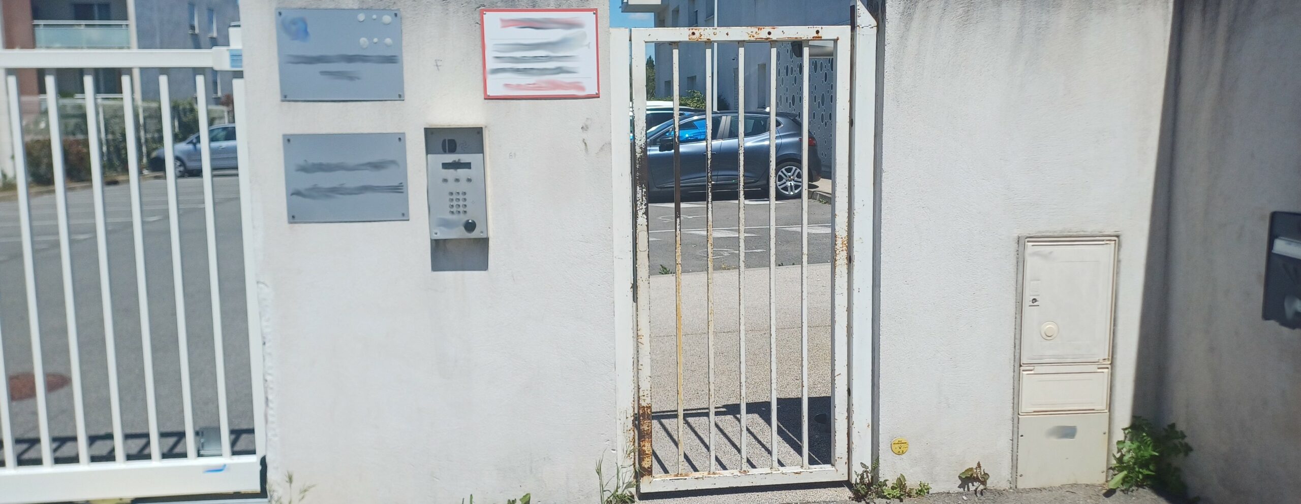 Portillon de résidence