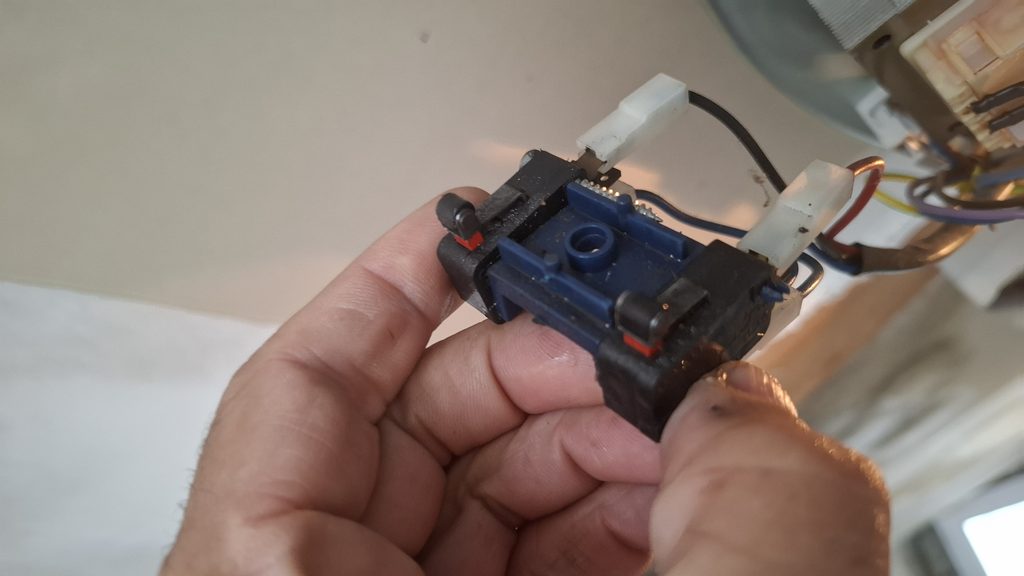 Réparation d'une porte de garage
