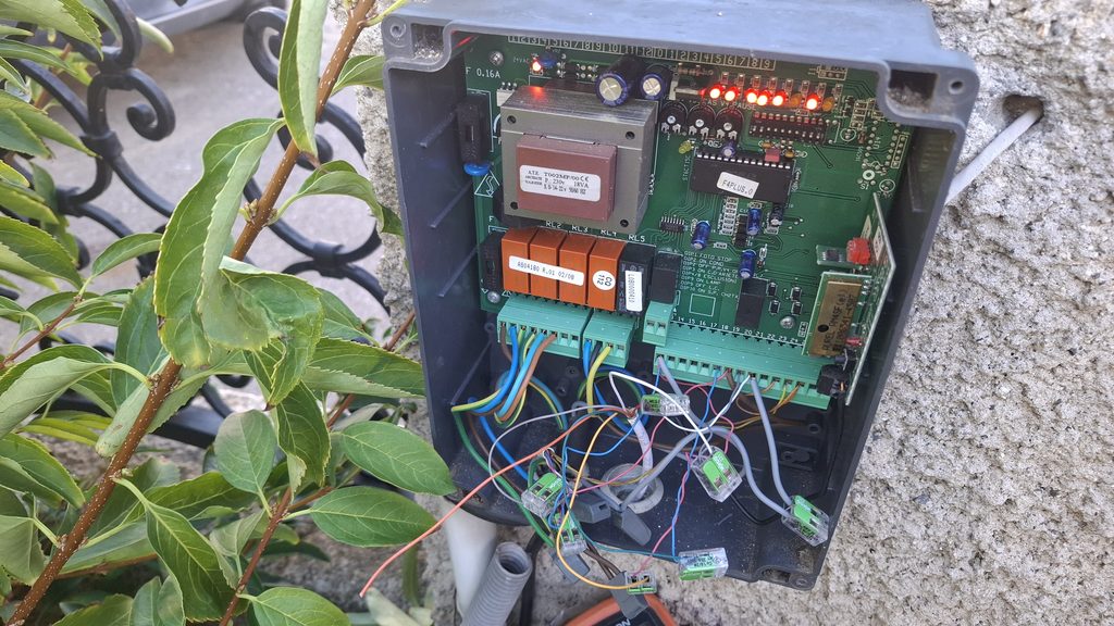 Réparation d'un portail électrique