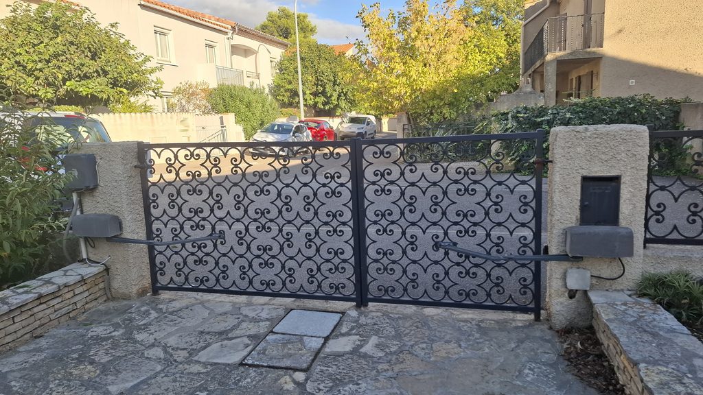 Réparation d'un portail électrique