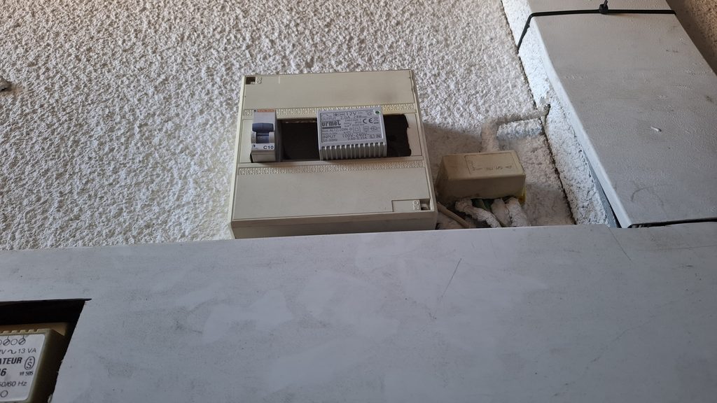 Interphone intratone